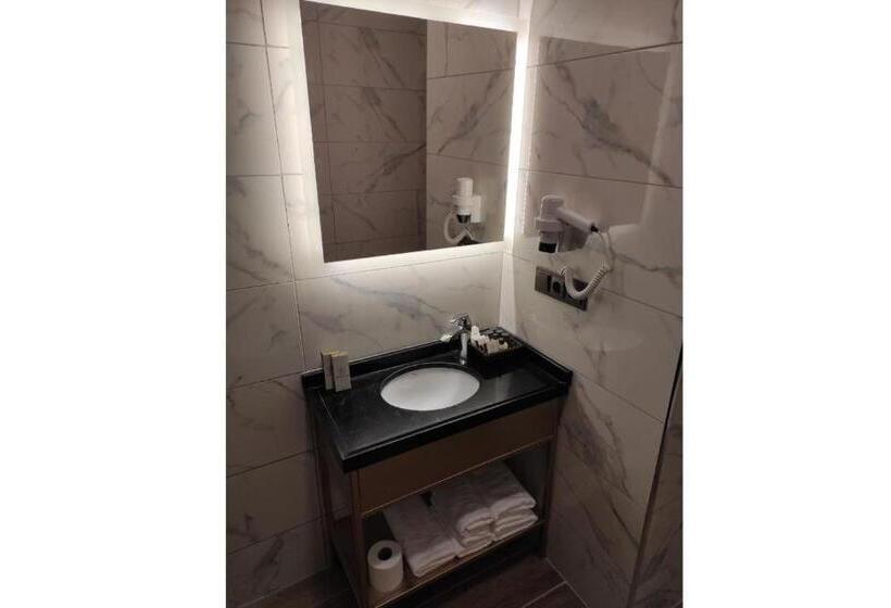 غرفة قياسية فردية, Air Boss Giresun City