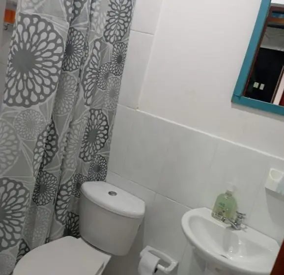 ベーシックトリプルルーム, Isla Los Erizos Ecohouse