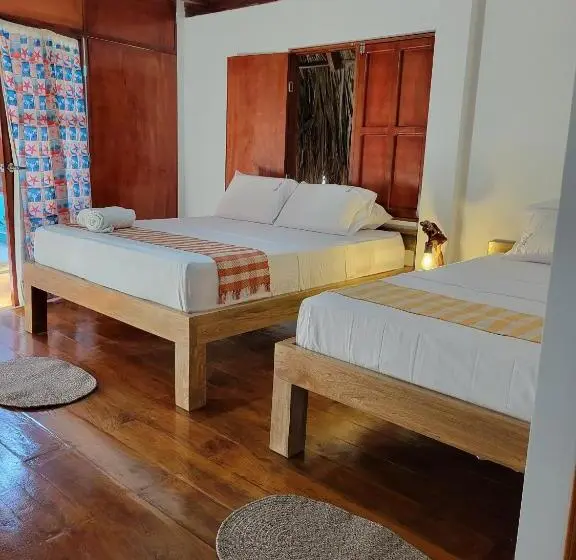 テラス付スタンダードルーム, Isla Los Erizos Ecohouse