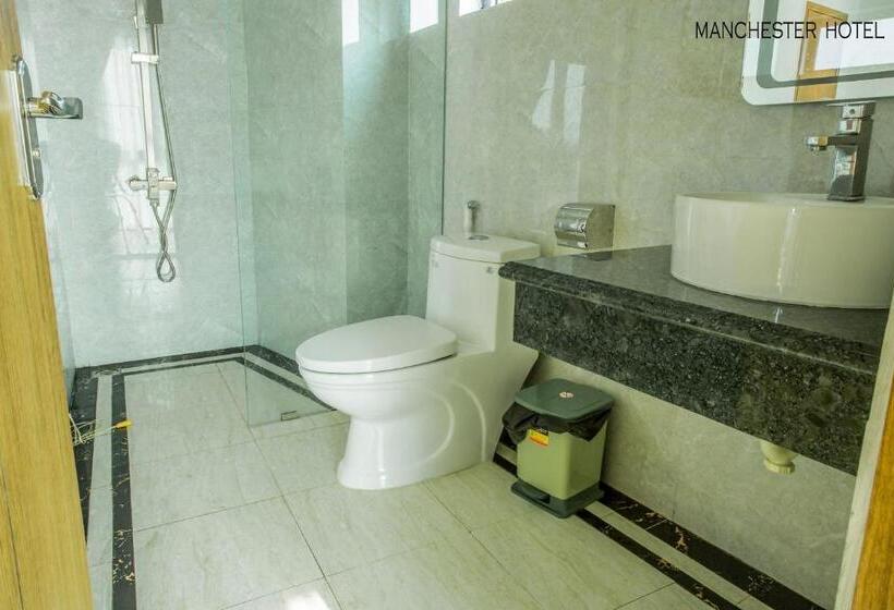 اتاق سه نفره دلوکس با چشم‌انداز دریا, Manchester Hotel Ha Long