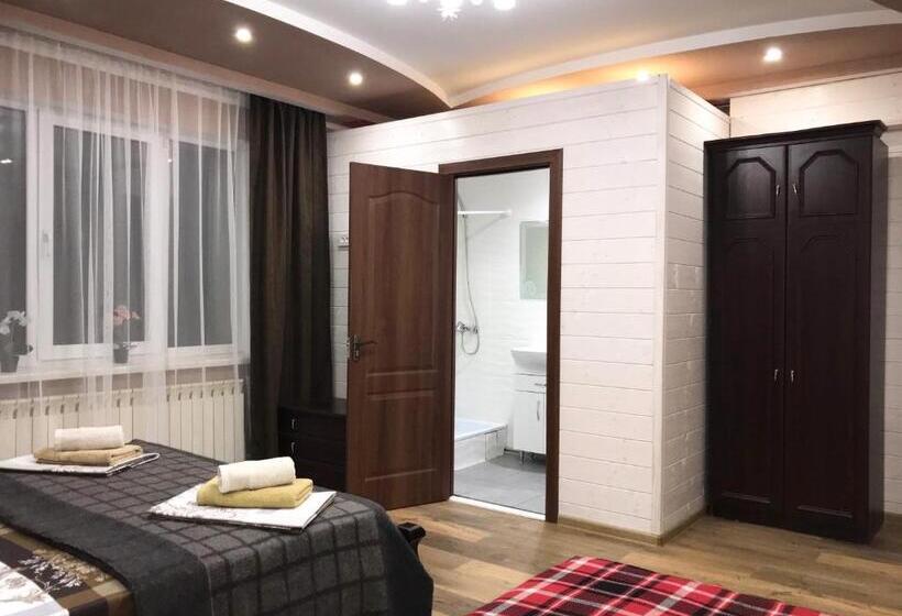 Standard 3 Pers. Værelse, чотири сезони