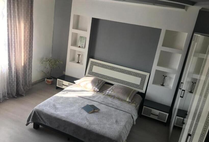 Standard Værelse Bjergudsigt, чотири сезони