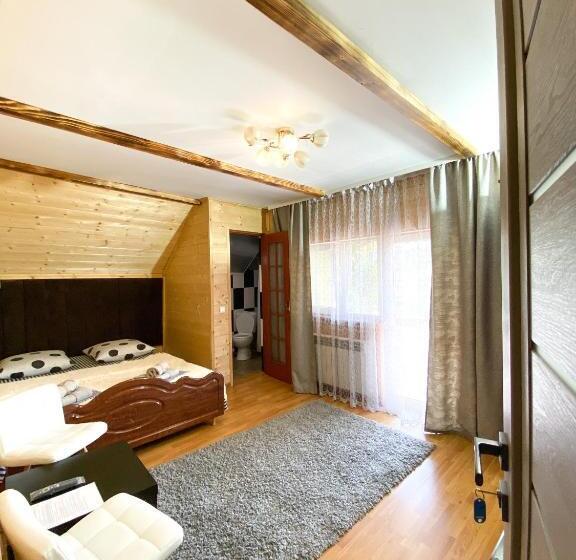 Standard Værelse m. Balkon, чотири сезони