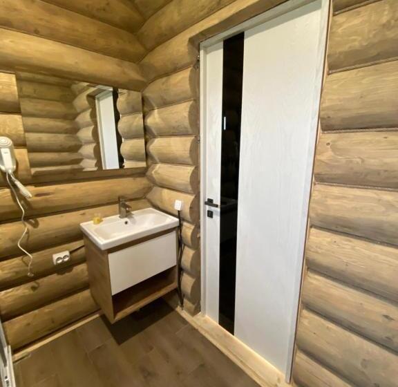 Hus 1 Soveværelse, чотири сезони