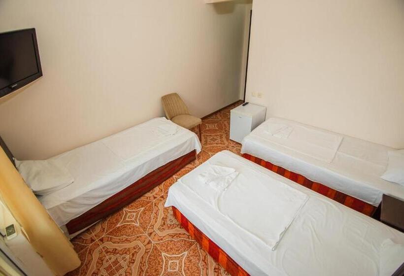اتاق استاندارد, Guest House Nia