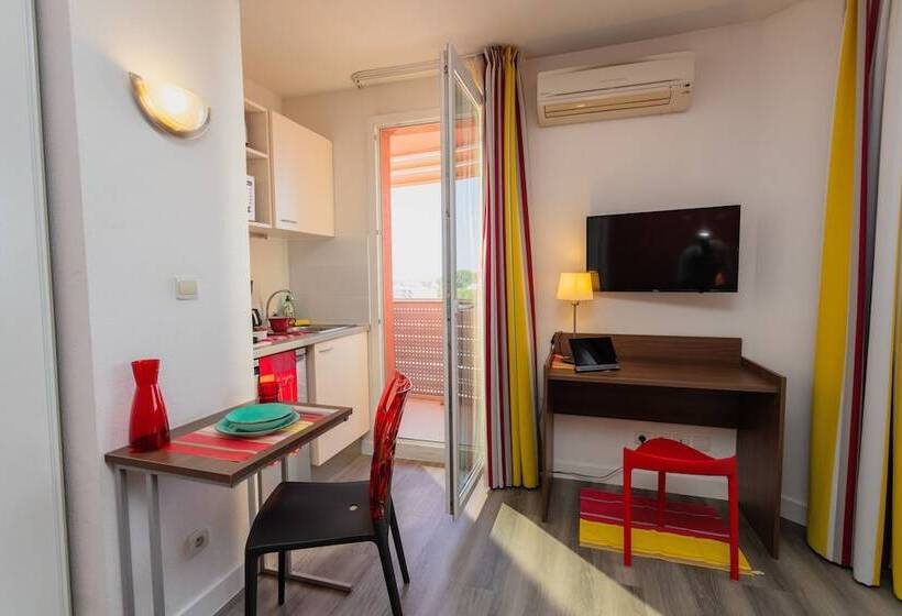 Студио Comfort, Appart Hôtel Mer & Golf City Perpignan Centre