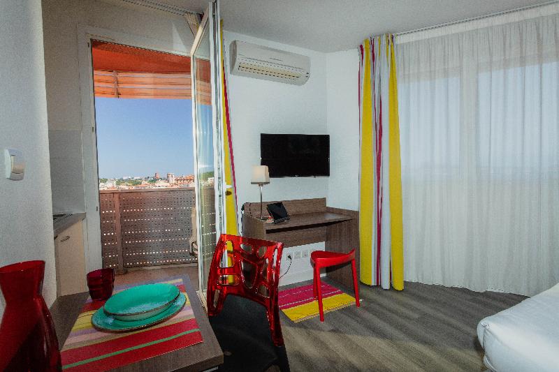 Студио Comfort, Appart Hôtel Mer & Golf City Perpignan Centre