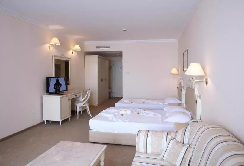 公園ビューのジュニアスイート, Duni Marina Beach Hotel   All Inclusive