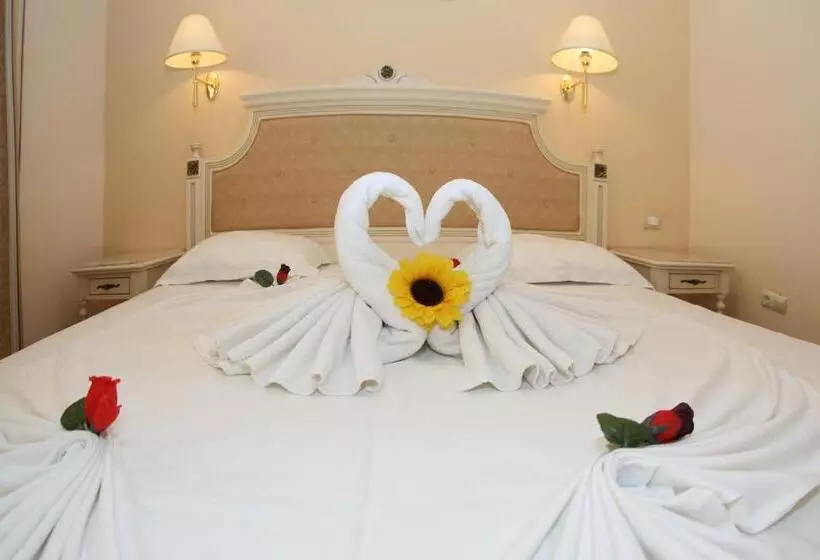 オーシャンビュースイート, Duni Marina Beach Hotel   All Inclusive