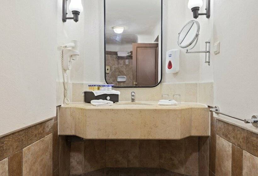 اتاق استاندارد با چشم‌انداز دریا, Pickalbatros Citadel Resort Sahl Hasheesh