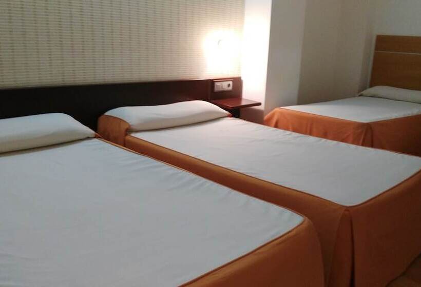 חדר סטנדרט לשלושה, Alfageme