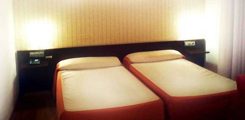 חדר סטנדרט, Alfageme