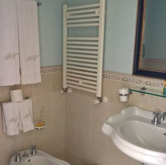 חדר סטנדרט עם נוף, Antichi Feudi Dimora D'Epoca