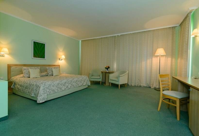 חדר סטנדרט נוף לפארק, Boutique Spa Hotel Orchidea