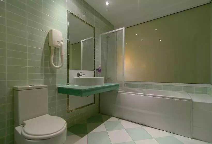 パークビュースタンダードステューディオ, Boutique Spa Hotel Orchidea