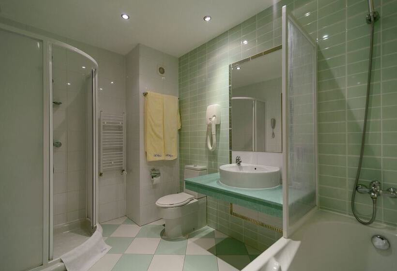 סטודיו סטנדרטי נוף לים, Boutique Spa Hotel Orchidea