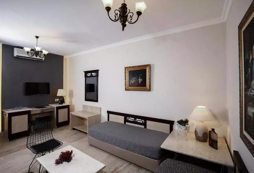 Perhehuone, Fleur Bay Resort