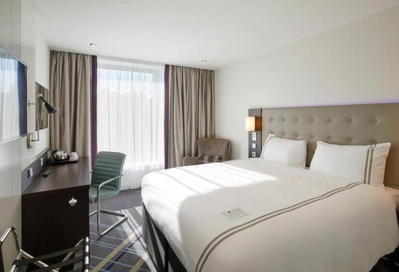 غرفة قياسية فردية, Premier Inn Köln City Mediapark