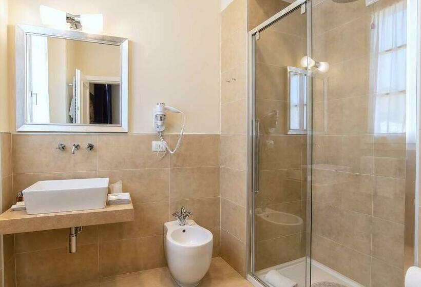 Superior Kamer, Donna Camilla Savelli   Vretreats