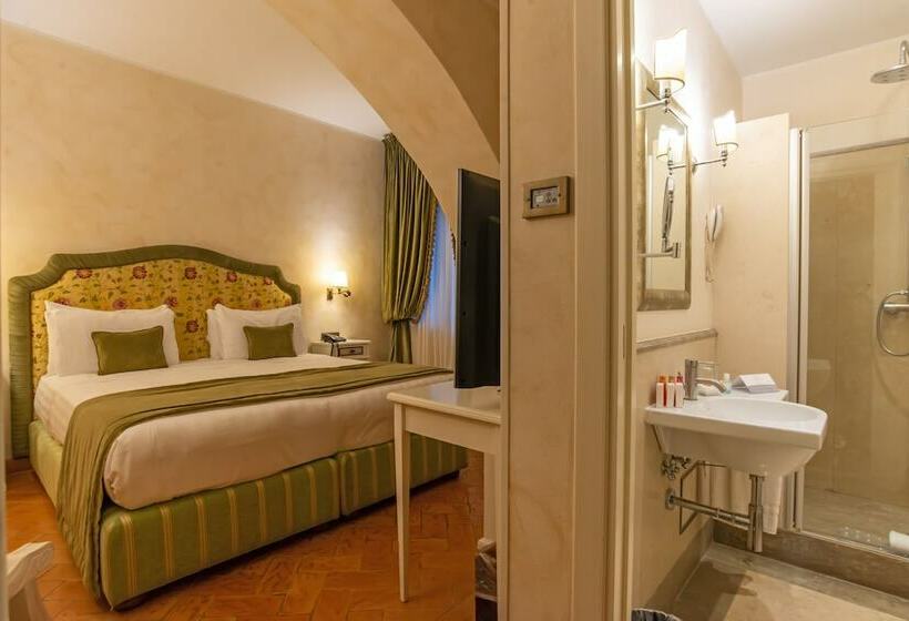 Executive Kamer, Donna Camilla Savelli   Vretreats