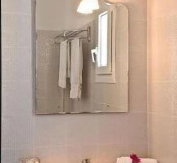 스탠다드 룸, Gorgona