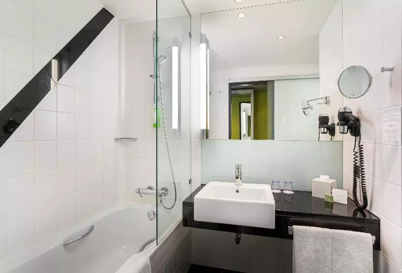اتاق استاندارد, Holiday Inn Bern Westside, An Ihg