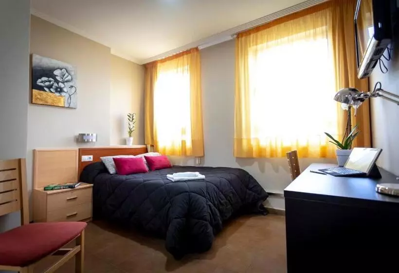 スタンダードルーム, Hostal Campestre