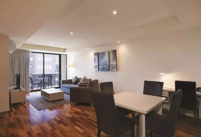 ３ベッドルームアパートメント, Oaks Melbourne On Lonsdale Suites