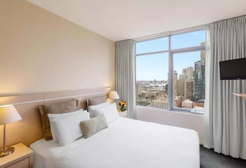２ベッドルームアパートメント, Oaks Melbourne On Lonsdale Suites