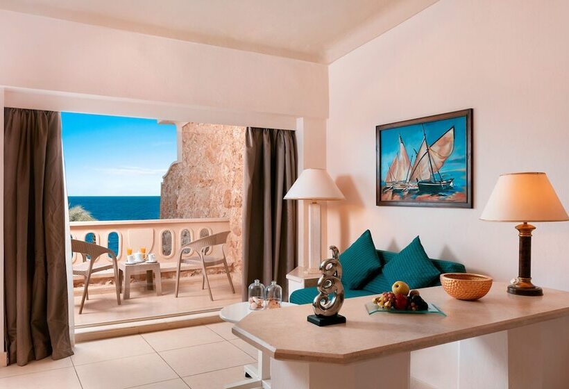 Triple Room Sea View, Pickalbatros Citadel Resort Sahl Hasheesh