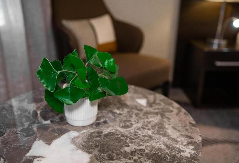 חדר דלוקס, Royal Pacific