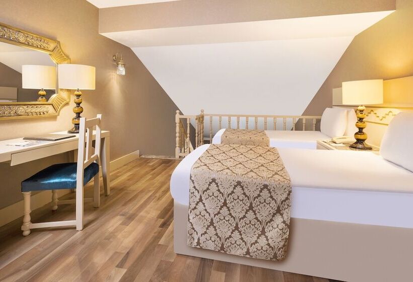 جناح, Spice Hotel & Spa