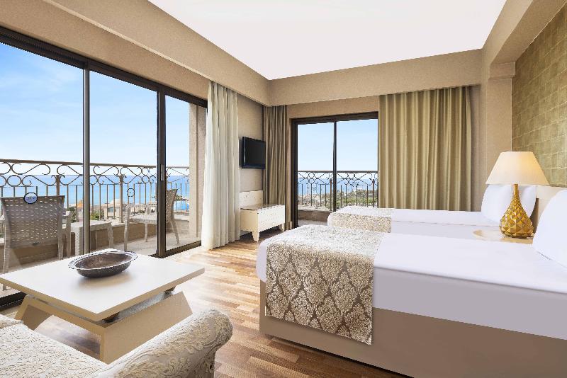 جناح, Spice Hotel & Spa