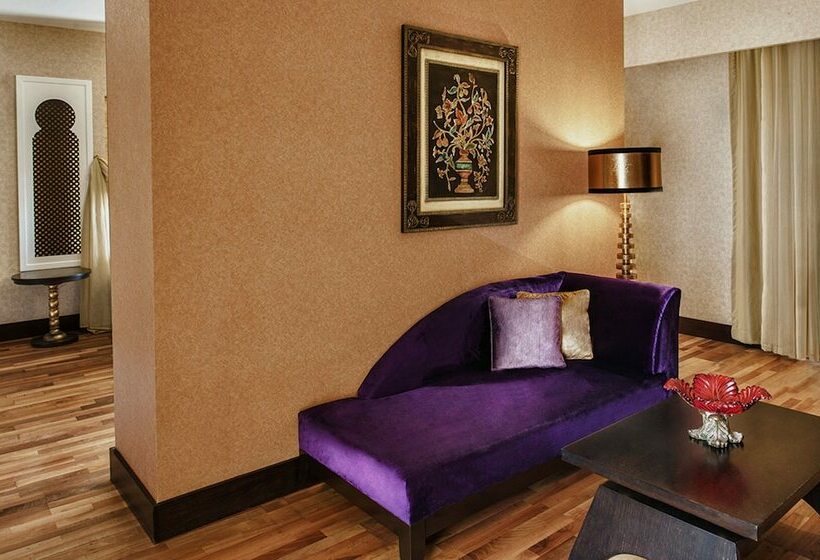 جناح, Spice Hotel & Spa