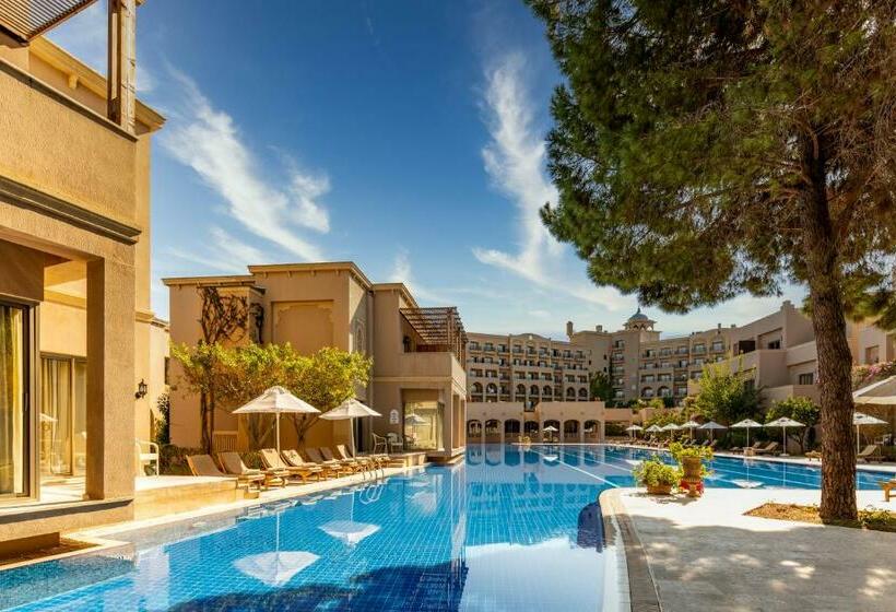 ‫فيلا غرفة نوم واحدة, Spice Hotel & Spa