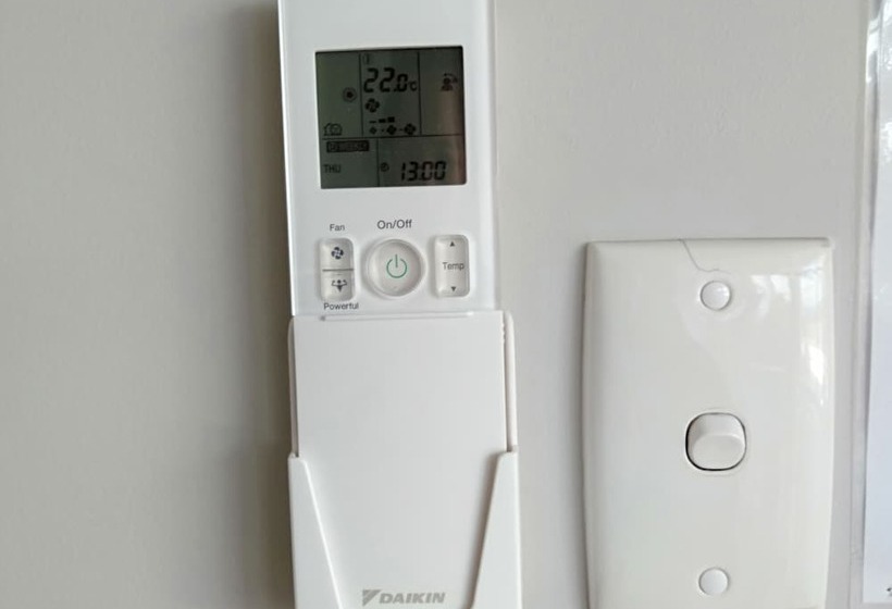 דירת חדר, Albatross Motel