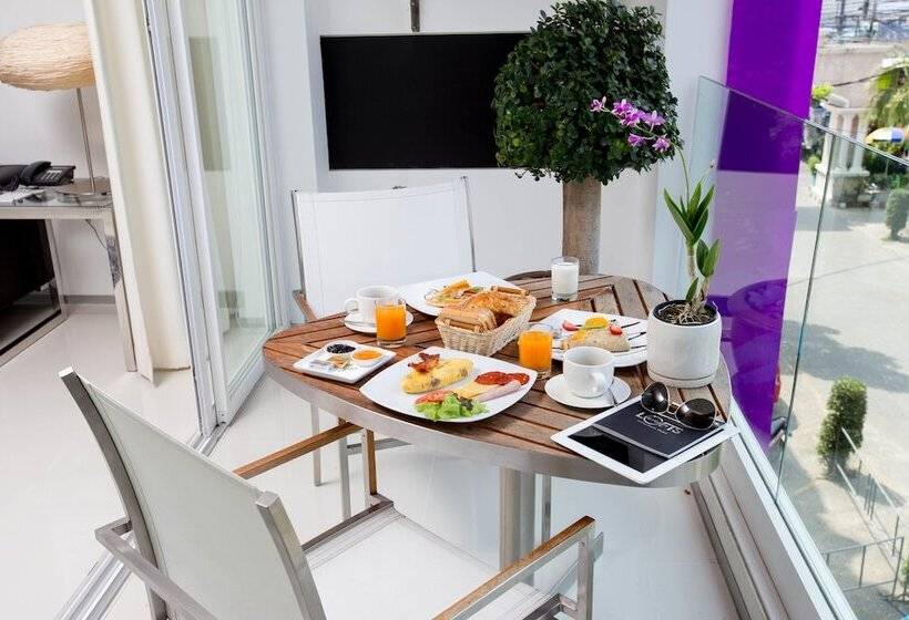 جناح ديلوكس, Byd Lofts   Boutique Hotel & Serviced Apartments   Patong Beach, Phuket