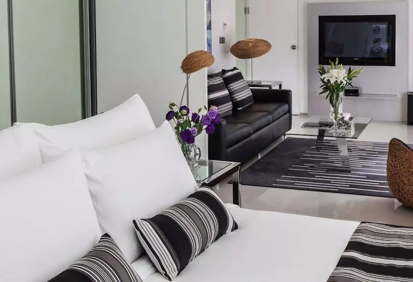 سوییت لوکس, Byd Lofts   Boutique Hotel & Serviced Apartments   Patong Beach, Phuket