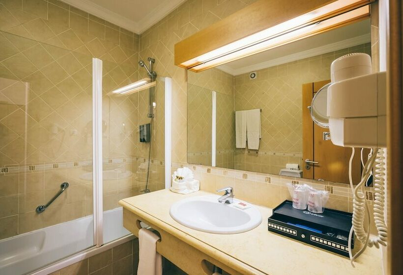 Номер Deluxe, Grand Muthu Forte Do Vale