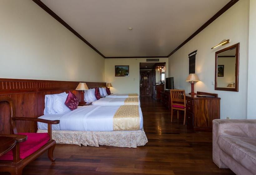 اتاق لوکس سه تخته, Angkor Paradise