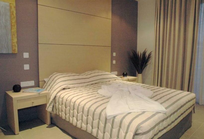 جناح سوبيريور, Capital Coast Resort And Spa