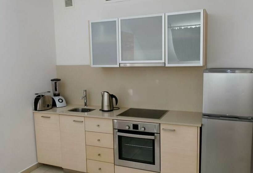 جناح كومفورت, Capital Coast Resort And Spa