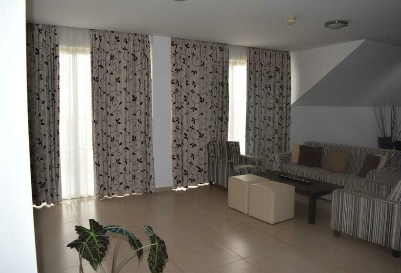 جناح 3 غرف نوم, Capital Coast Resort And Spa