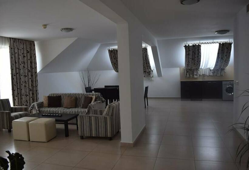 جناح 3 غرف نوم, Capital Coast Resort And Spa