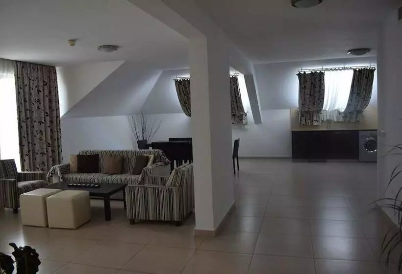 3 Bedroom Suite, Capital Coast Resort And Spa