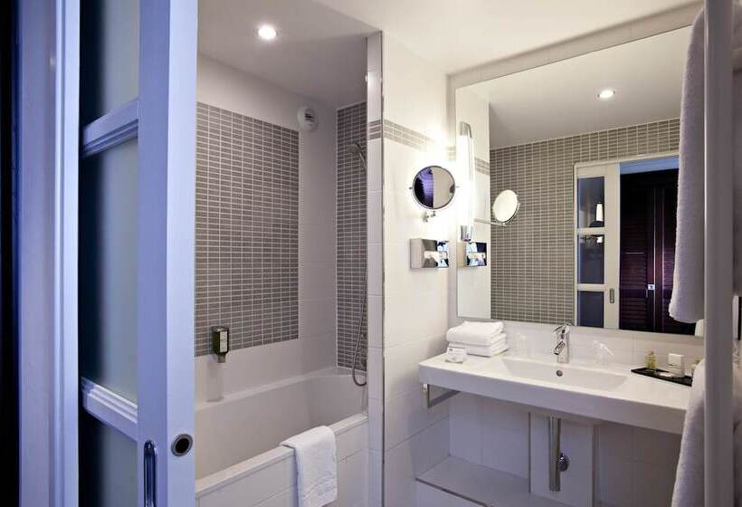 디럭스 골프 전망 객실, Du Golf