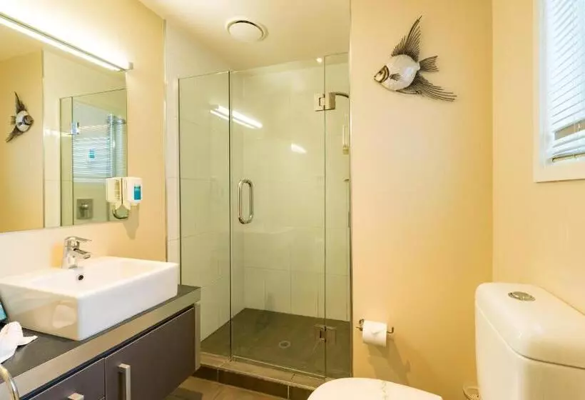景色の見える一ベッドルームアパートメント, Edgewater Palms Apartments