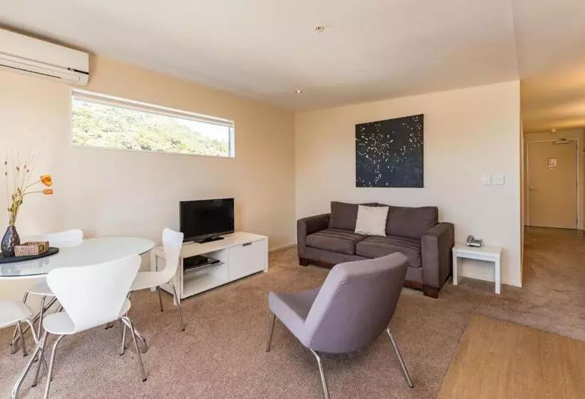 １ベッドルームアパートメント, Edgewater Palms Apartments
