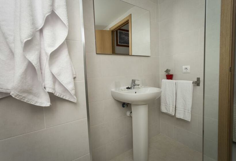 Номер Стандарт Трехместный, Elegance Playa Arenal