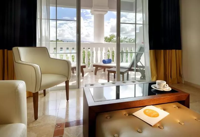 سوییت با چشمانداز باغ, Grand Palladium Lady Hamilton Resort & Spa - All Inclusive